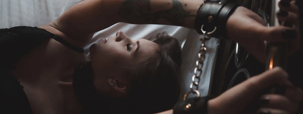 Seks Sırasında Kelepçe Kullanımı